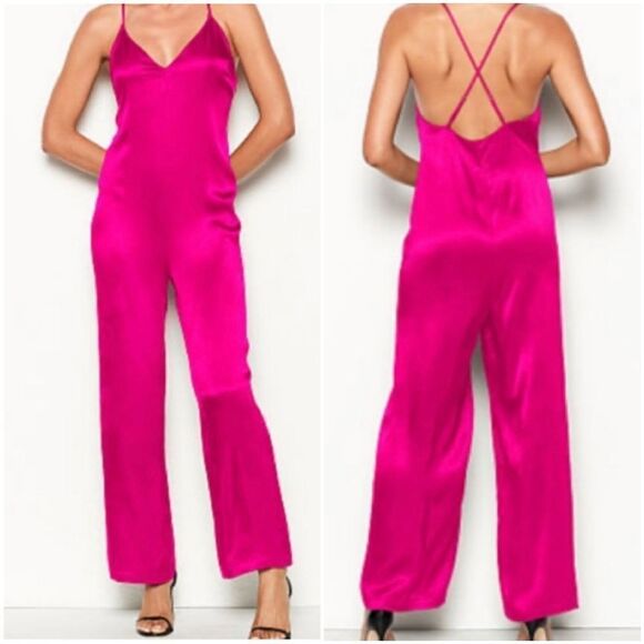 🩵NWT Victoria's Secret Satiny Hot Pink Sleeveless Jumpsuit XSmall - Picture 1 of 11